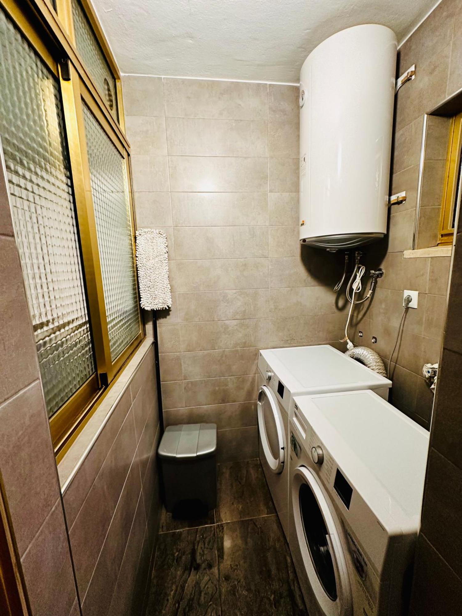 Centrico Apartamento En Benidorm Bagian luar foto